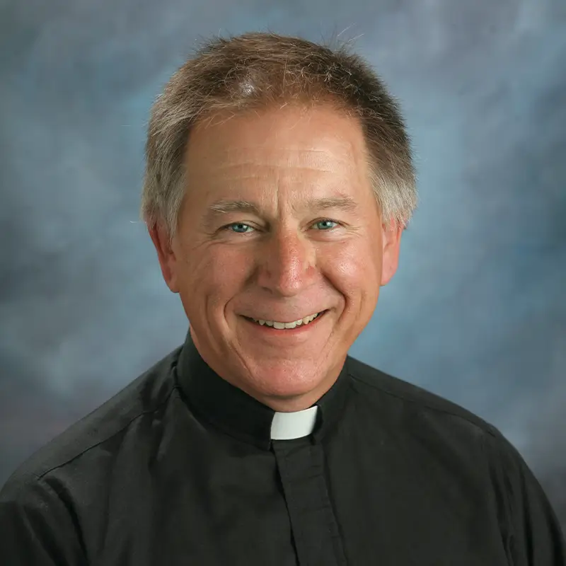 Headshot of Robert Grant