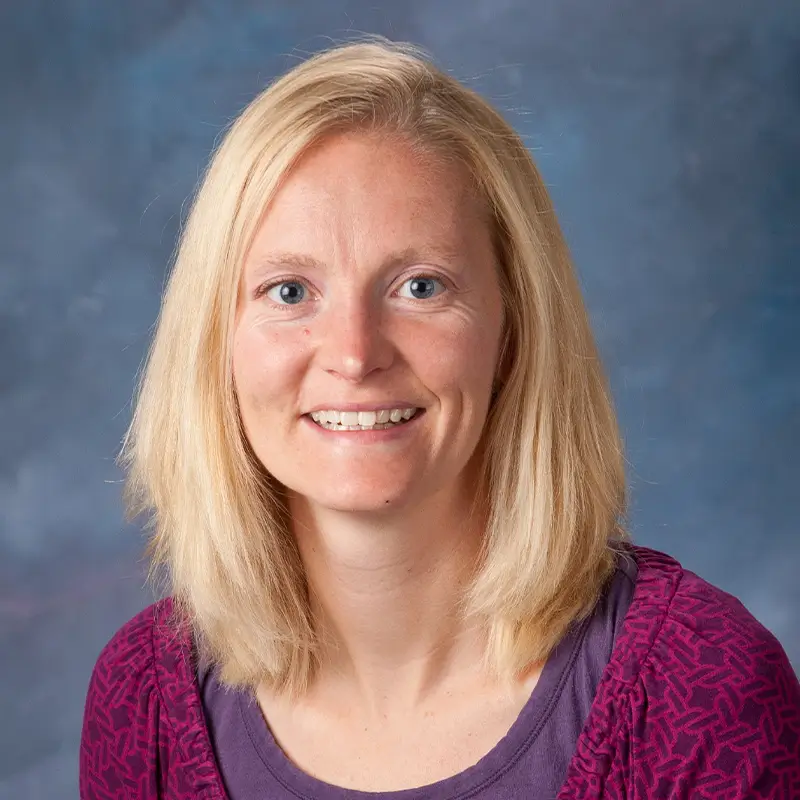 Headshot of Sandra Lund