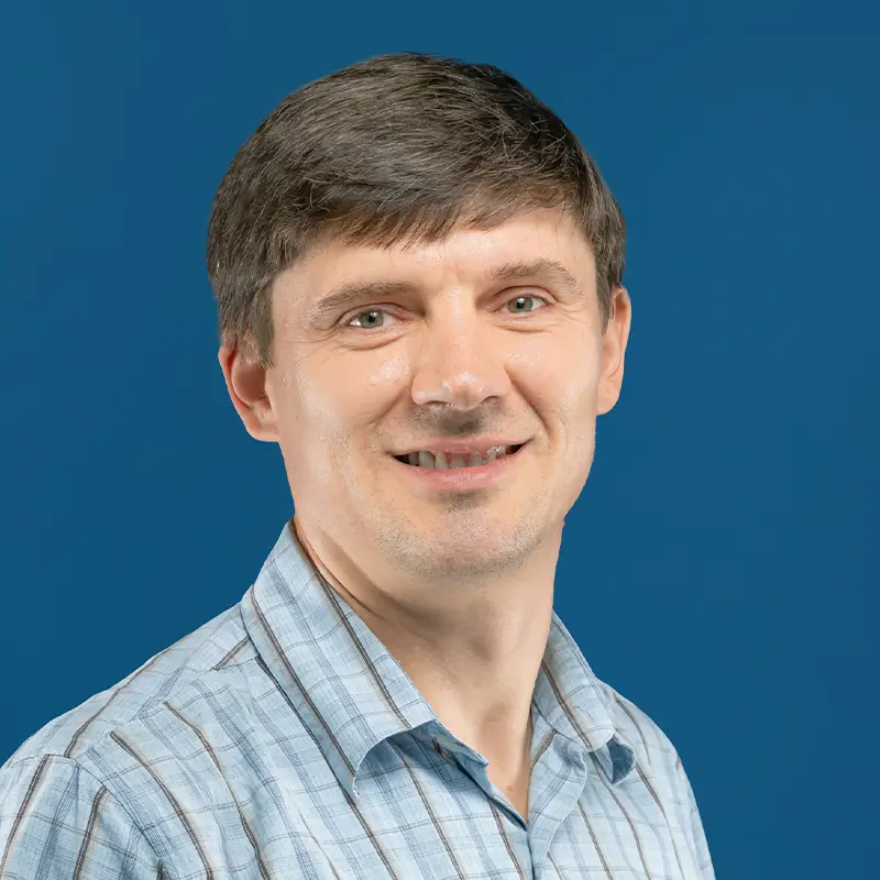 Headshot of Sergiy Markustya