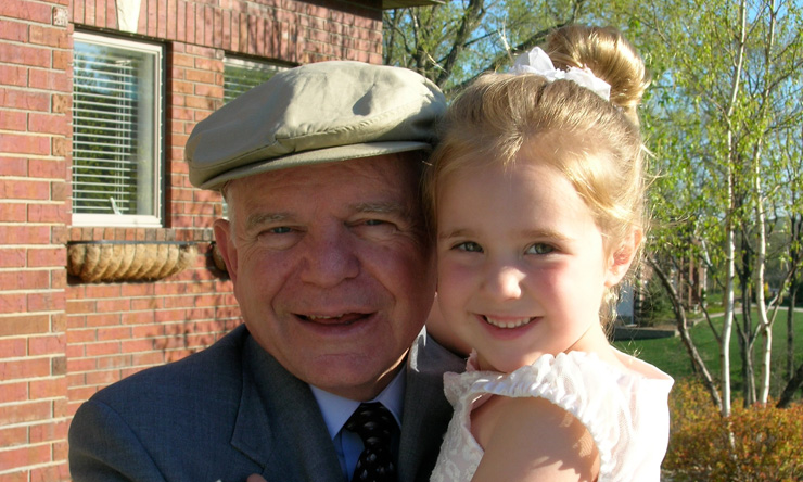 A young Ellie Schilling with her grandfather